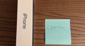 New
													Apple iPhone 17 Pro - Unlocked, Deep Blue, 256 GB, A3256, photo 4 of 4