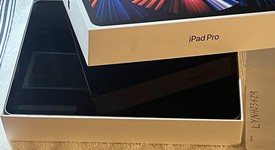 Mint
													Apple iPad Pro 12.9" 5th Gen 2021 - Wi-Fi, Gray, 128 GB, photo 2 of 4
