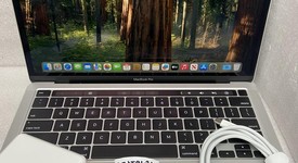 Good
													MacBook Pro 2020 - 13" - Apple M1, Silver, 256 GB, 8 GB, photo 3 of 10