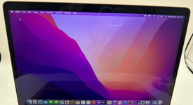 Good
													MacBook Air 2020 - 13" - I5, Gold, 256 GB, 8 GB, photo 3 of 11