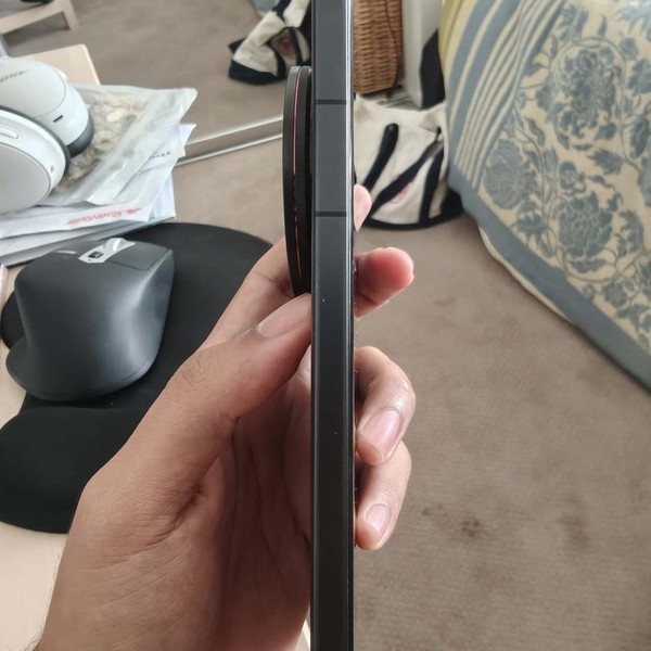 Vivo X200 Ultra - Unlocked Non-US, 256 GB, Red, 12 GB