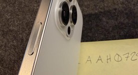 Mint
													Apple iPhone 15 Pro Max - Verizon, White, 256 GB, A2849, photo 5 of 8