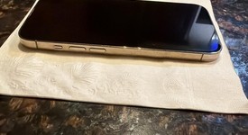 Good
													Apple iPhone 14 Pro - Unlocked, Gold, 256 GB, A2650, photo 2 of 5