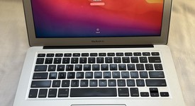 Good
													MacBook Air 2015 - 13" - Silver, 256 GB, 4 GB, photo 1 of 14