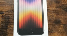 New
													Apple iPhone SE 3rd Gen 2022 - Unlocked, Midnight, 64 GB, A2595, photo 1 of 4