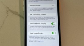 Fair
													Apple iPhone 11 - Unlocked, White, 128 GB, A2111, photo 1 of 8