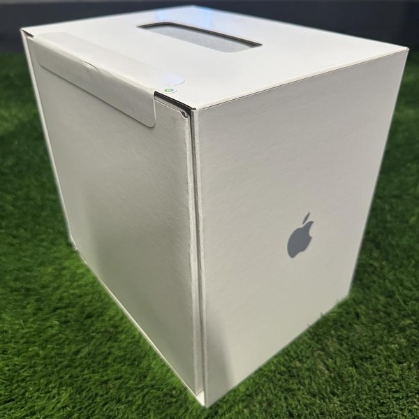Mac Studio 2025 - 1 TB, 96 GB, Apple M3 Ultra 28-core