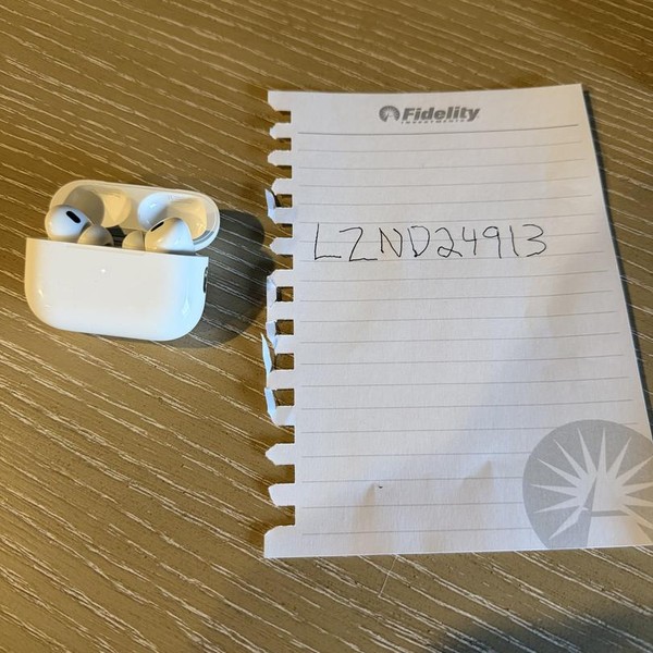 Apple AirPods Pro 2 - USB-C