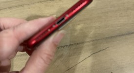 Good
													Apple iPhone SE 3rd Gen 2022 - Unlocked, Red, 64 GB, A2595, photo 4 of 7