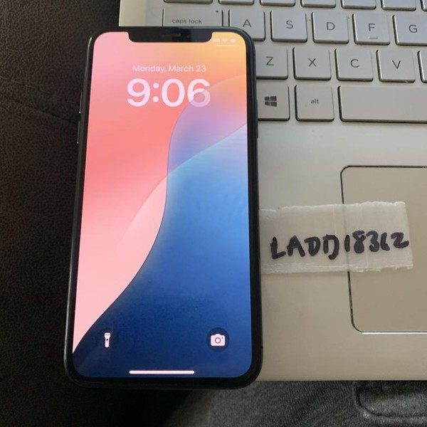 Apple iPhone Xs - Unlocked, 64 GB, Gray, A1920