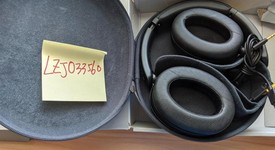 Used
													Sony WH-XB910N - Black, photo 1 of 9