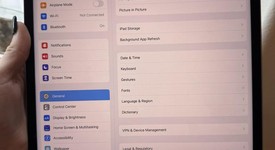 Good
													Apple iPad Pro 12.9" 6th Gen 2022 - Wi-Fi, Gray, 128 GB, photo 1 of 5