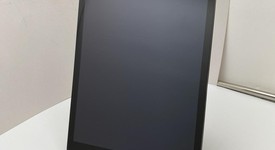 Fair
													Apple iPad 9th Gen - Unlocked, Gray, 64 GB, A2603, photo 2 of 6