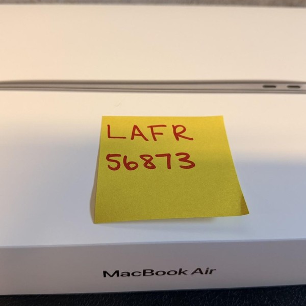 MacBook Air 2020 - 13 inch - 256 GB, Gray, 8 GB, Apple M1