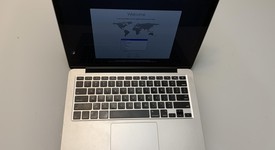 Good
													MacBook Pro 2015 (Retina) - 13" - Silver, 128 GB, 8 GB, photo 2 of 12