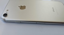 Good
													Apple iPhone 7 - Unlocked, Silver, 32 GB, A1660, photo 5 of 7