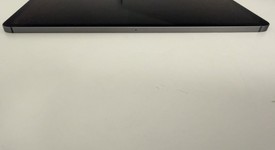 Good
													Apple iPad Pro 12.9" 6th Gen 2022 - Unlocked, Gray, 512 GB, photo 5 of 7