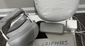 Mint
													Apple Vision Pro - 512 GB, photo 3 of 12