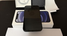 Mint
													Apple iPhone 12 - Unlocked, Black, 64 GB, A2172, photo 3 of 17