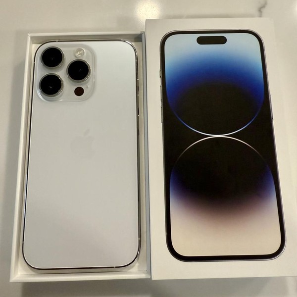 Apple iPhone 14 Pro - Unlocked, 128 GB, Silver, A2650