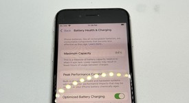 Good
													Apple iPhone SE 3rd Gen 2022 - Unlocked, Starlight, 64 GB, A2595, photo 1 of 7