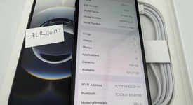 Mint
													Apple iPhone 16e - Unlocked, Black, 128 GB, A3212, photo 3 of 12