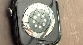 Good
													Apple Watch Series 10 46mm - Black, A2999 - GPS, Aluminum, photo 4 of 7