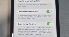 Good
													Apple iPhone Xr - Unlocked, Black, 128 GB, A1984, photo 2 of 6