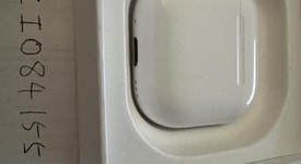 Used
													Apple AirPods 4th Gen - Active Noise Cancellation, photo 1 of 6