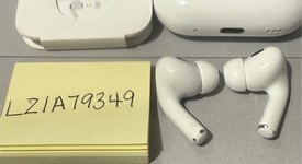Used
													Apple AirPods Pro 2nd Gen - USB-C, photo 5 of 11