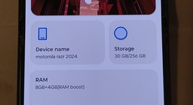 Fair
													Motorola Razr (2024) - Unlocked, Gray, 256 GB, 8 GB, photo 5 of 18