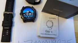 Mint
													Garmin Fenix 8 - Carbon, AMOLED, photo 4 of 10