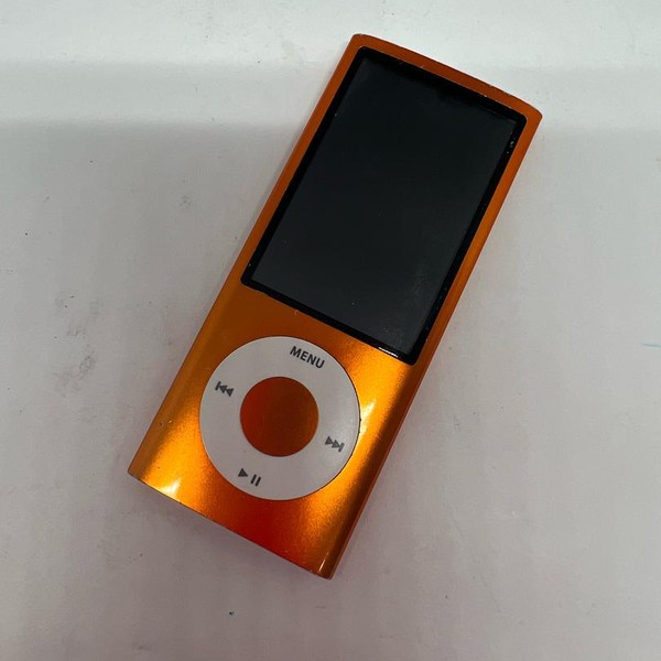 Apple iPod Nano 5th Gen - 8 GB, Orange