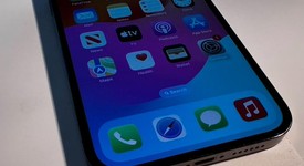 Good
													Apple iPhone 12 Pro Max - Unlocked, Graphite, 128 GB, A2342, photo 4 of 10