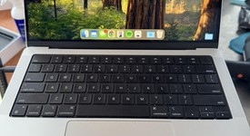 Good
													MacBook Pro 2021 - 14" - Apple M1 Pro 10-core, Silver, 1 TB, 16 GB, photo 5 of 10