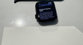 Mint
													Apple Watch SE 2nd Gen 40mm - Midnight, A2722 - GPS, Aluminum, photo 2 of 9