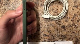 Mint
													Apple iPhone 13 - Unlocked Non-US, Green, 128 GB, A2633, photo 5 of 7