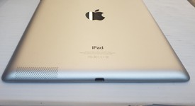 Good
													Apple iPad 4 - AT&T, Black, 32 GB, A1459, photo 4 of 8