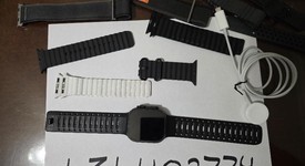 Good
													Apple Watch Ultra 2 49mm - Unlocked, Black, A2986, photo 4 of 9