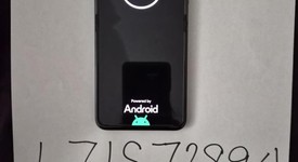 Mint
													Motorola Razr (2024) - Unlocked, Gray, 256 GB, 8 GB, photo 2 of 9