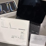 Used Apple Magic Keyboard for iPad - Black