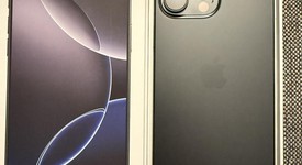 Mint
													Apple iPhone 16 Pro Max - Unlocked, Black, 256 GB, A3084, photo 3 of 8