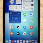 Fair Apple iPad (11th Gen) - Unlocked, 128 GB, Silver, A3355