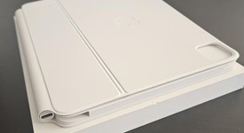 Used
													Apple Magic Keyboard Folio - White, photo 3 of 5