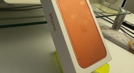 New
													Apple iPhone 17 Pro Max - Unlocked, Cosmic Orange, 512 GB, A3257, photo 3 of 3
