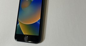 Good
													Apple iPhone SE 3rd Gen 2022 - Unlocked, Midnight, 128 GB, A2595, photo 2 of 8