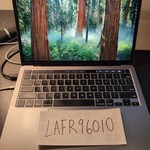 Good MacBook Pro 2020 - 13 inch - 512 GB, Gray, 16 GB, Apple M1