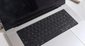 Mint
													MacBook Pro Late 2023 (M3) - 16" - Apple M3 Pro 12-core, Silver, 1 TB, 18 GB, 18-core GPU, photo 5 of 8