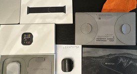 Mint
													Apple Watch Ultra 2 49mm - Unlocked, Black, A2986, photo 4 of 19