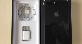 Mint
													Apple iPhone 8 Plus - Verizon, Gray, 64 GB, A1864, photo 2 of 6